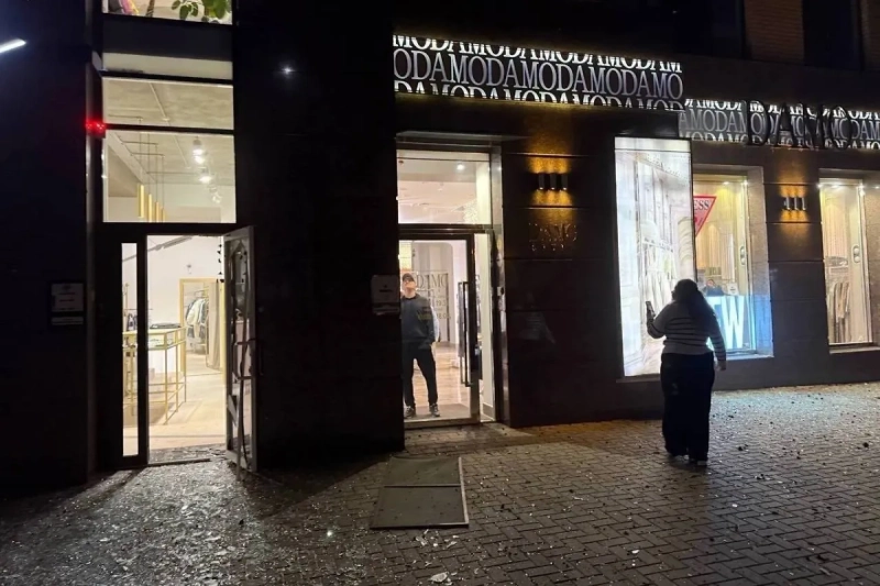 Гладков: В результате ракетного удара по Белгороду ранены две женщины и подросток