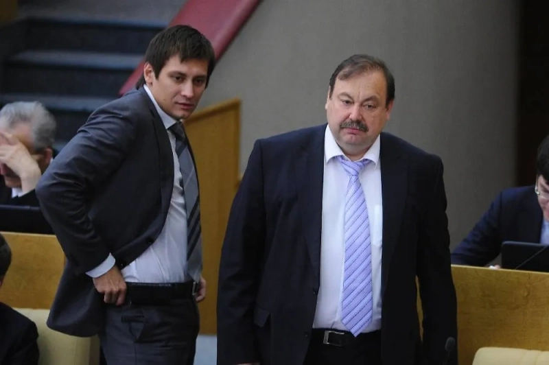 Как экстремист Геннадий Гудков прячет в России бизнес, пентхаус и прописку в усадьбе Станиславского