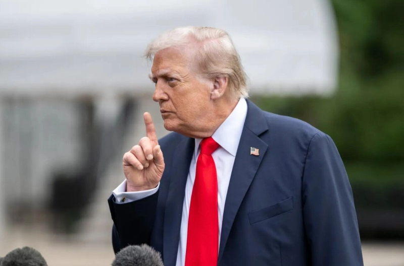 Меж двух Владимиров. Чем примечательны новые заявления Трампа о России и Украине?