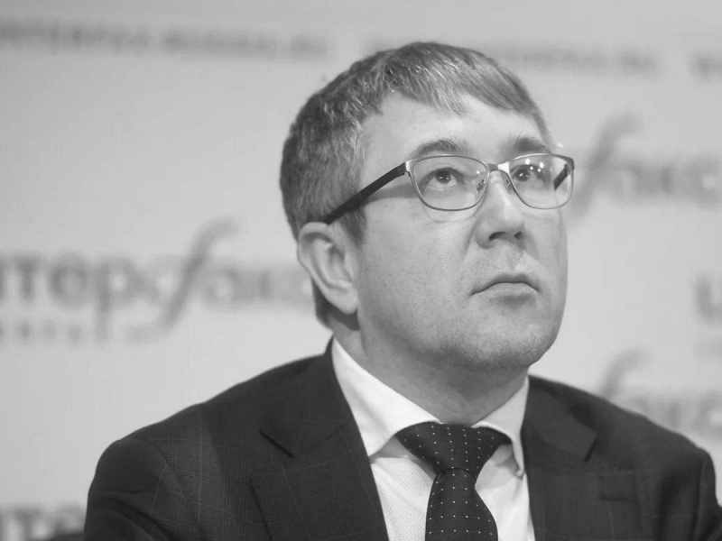 Названа шокирующая причина самоубийства чиновника из Петербурга в Москве