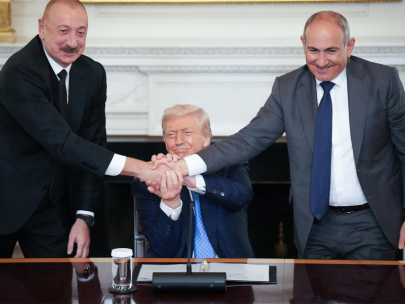 «Ничего не могу сказать об этом»: Трамп забыл, кто такие Алиев и Пашинян