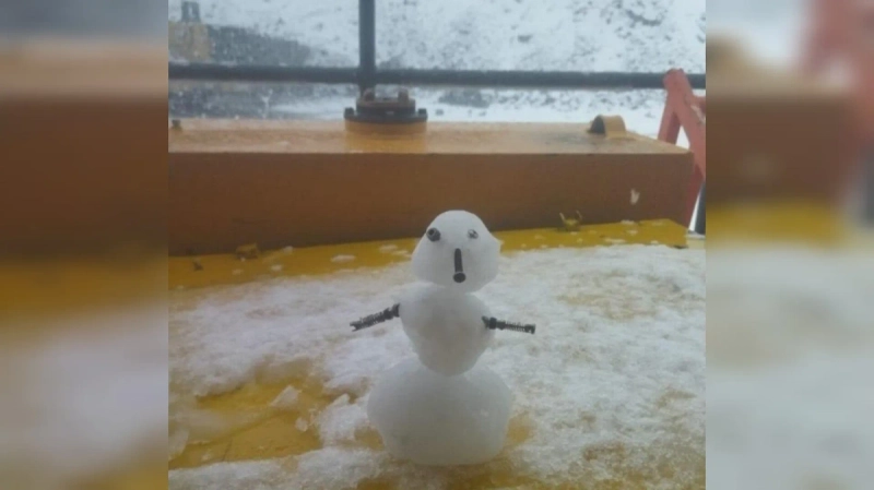 Первый снег выпал в Качканаре Свердловской области