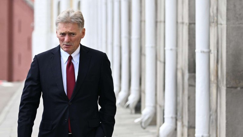 Песков: то, что происходит вокруг России, – это война, и ее нужно выиграть