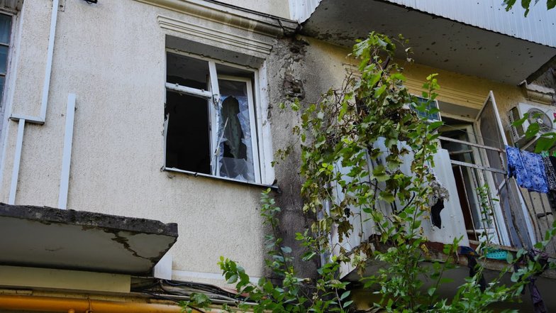 Появились фото с последствиями украинской атаки на Новороссийск