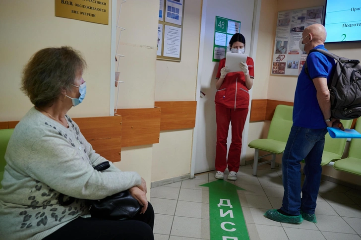 Пожилые люди признались, что придает им сил во время посещения врача. Это очень трогательно