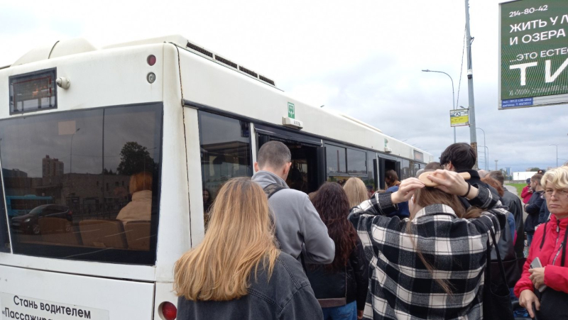 Пушкин за один день: на чем лучше доехать, где потратить деньги и как все успеть