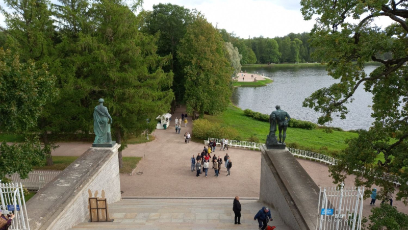 Пушкин за один день: на чем лучше доехать, где потратить деньги и как все успеть