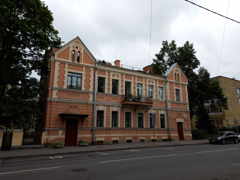 Пушкин за один день: на чем лучше доехать, где потратить деньги и как все успеть