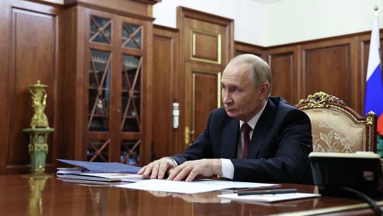 Путин поручил активнее привлекать в управленческие команды ветеранов СВО