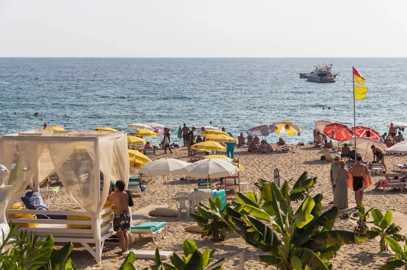 SHOT: В турецком Кемере десятки туристов отравились в пятизвёздочном отеле