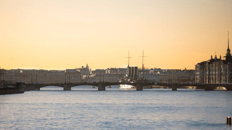 Убирайте зонты: в Петербург возвращается «бабье лето»