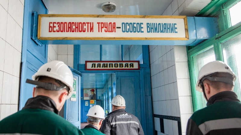 Убыточные шахты — закрыть, горняков — разогнать. Углепром вернулся в кризис 90-х
