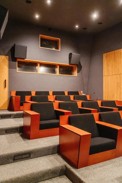 Вигвам мастера: посмотрите, как выглядит калифорнийское поместье Дэвида Линча стоимостью  млн (15 фото)