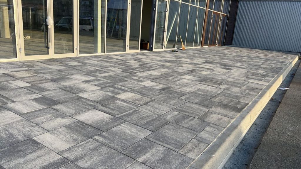 Тротуарная плитка и брусчатка от производителя в Ставропольском крае