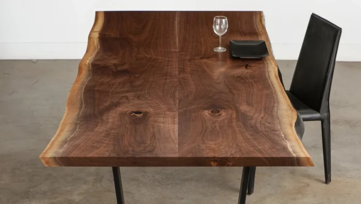 Мебель из массива дерева на заказ: как создать интерьер с душой в Санкт-Петербурге