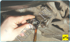 ПРОВЕРКА УРОВНЯ, ДОЛИВКА И ЗАМЕНА МАСЛА В РЕДУКТОРЕ ЗАДНЕГО МОСТА, Шаг 10