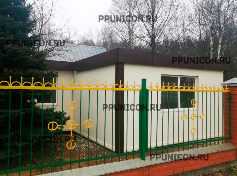 Быстровозводимое здание под пекарню, киоск для продажи хлеба.